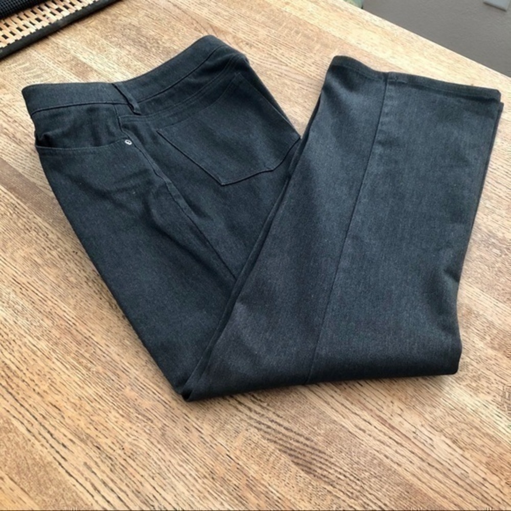 - Jones of New York pants Size 10